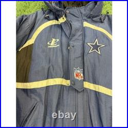 90s Dallas Cowboys Heavy Duty Puffer Style Jacket with Hood Sz Medium Vintage 90s Dallas Cowboys Heavy Duty Puffer Style Jacket with Hood Sz Medium Vintage