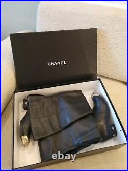 CHANEL 14A Black Leather Paris Dallas Over Knee Thigh Heel CC Gold Logo Boots