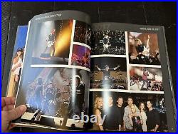 Dallas Cowboys 2017 AT&T Stadium Ford Ford Center Yearbook Dallas Cowboys 2017 AT&T Stadium Ford Ford Center Yearbook