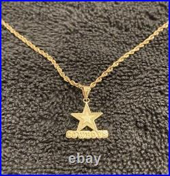 Dallas Cowboys Solid Gold 14k Pendant and a 14k Solid Gold 18 Rope Chain Vtg