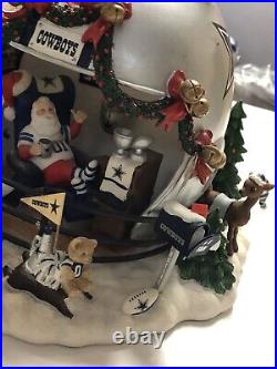 Danbury Mint Dallas Cowboys Game Day at Santa's Great Condition