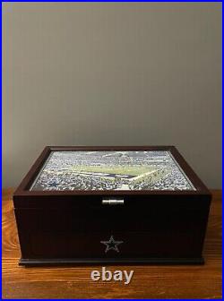 Danbury Mint NFL Dallas Cowboys Football Wood Jewelry Trinket Chest Valet Box