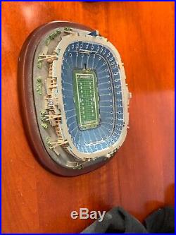 Danbury Mint Texas Stadium NFL Dallas Cowboys Nib, Coa, Football