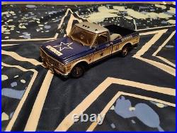 NFL Dallas Cowboys Danbury Mint 1972 Chevrolet Cheyenne Pick Up Truck 124
