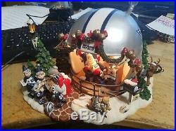 Rare Danbury Mint Dallas Cowboys GAME DAY AT SANTAS Christmas Theme Helmet