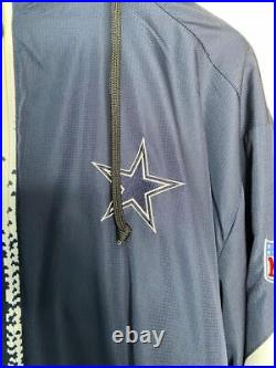 Reebok Onfield NFL Men's Dallas Cowboys Long Sleeve Jacket with Hood Size 2XL