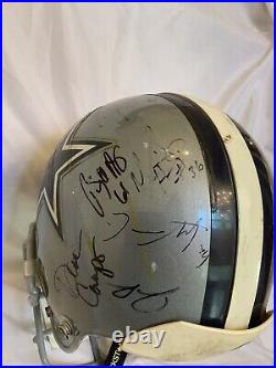 Riddell Football Helmet 2009 Dallas Cowboys Game Used Team Autographed