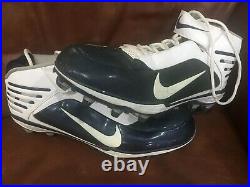 Roy Williams Game Worn Used Dallas Cowboys Cleats University Of Texas Longhorns