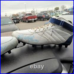 Roy Williams Signed Game Used Cleats JSA'D