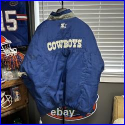 Size XL Vintage Dallas Cowboys Starter Puffer Jacket
