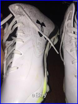 Tony Romo #9 Game Used Worn Cleats Dallas Cowboys All Time Passing Leader HOF