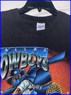 Vintage 90s Dallas Cowboys T Shirt Salem Sportswear Comic Superhero NFL Men's LG