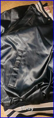 Vintage Dallas Cowboys Locker Line Satin Bomber Jacket Size 2XLarge Gently Worn