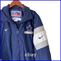 Vintage Nike Dallas Cowboys puffer coat size large